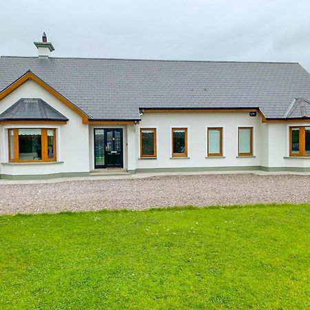 An Ghlaise Bheag Villa Listowel Exterior photo